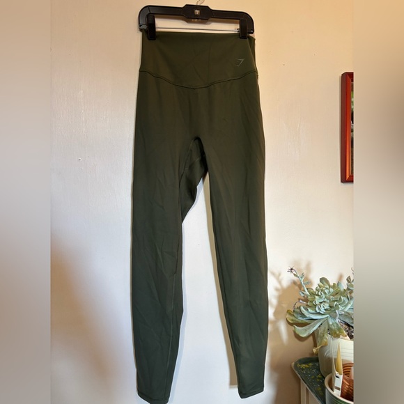 NWOT Gymshark Seamless Leggings in Green, sz Med - Picture 1 of 11